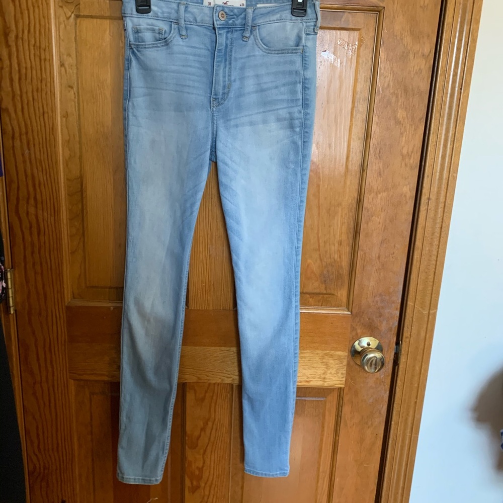 HOLLISTER high rise skinny jeans 3R 26w L30